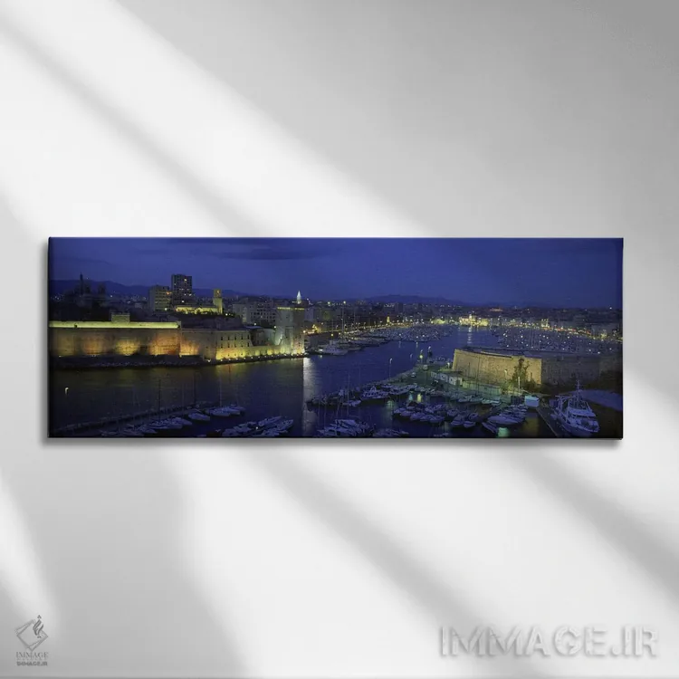 تابلو دکوراتیو Marseille, Provence-Alpes-Cote d'Azur, France,بندر قدیم… اثر پانورامیک ایمجز - نمای روبهرو روی دیوار