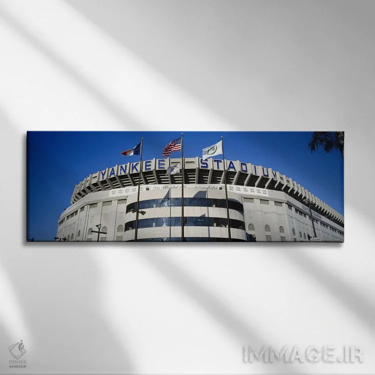 تابلو دکوراتیو Yankee Stadium, New York City, New York, USA,پرچم ها رو… اثر پانورامیک ایمجز - نمای روبهرو روی دیوار