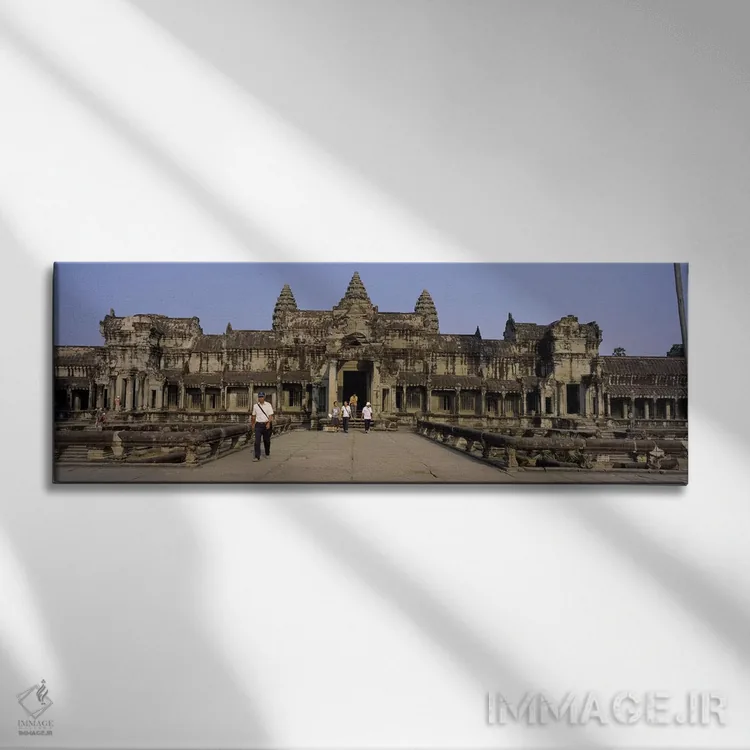 تابلو دکوراتیو Angkor Wat, Siem Reap, Cambodia,گردشگران در حال قدم زدن… اثر پانورامیک ایمجز - نمای روبهرو روی دیوار