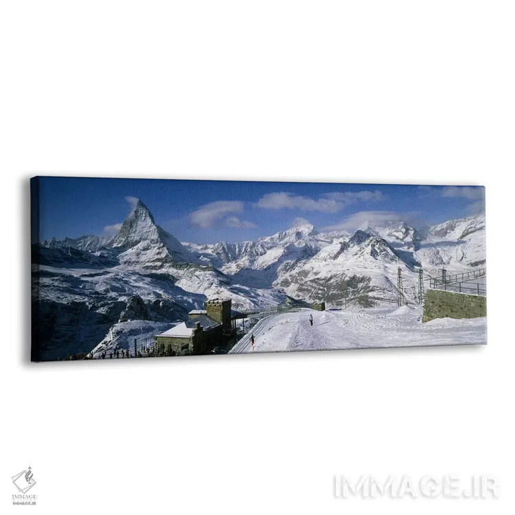 تابلو دکوراتیو Matterhorn, Switzerland,گروهی از افراد در حال اسکی نزدی… اثر پانورامیک ایمجز - نمای پرسپکتیو محصول