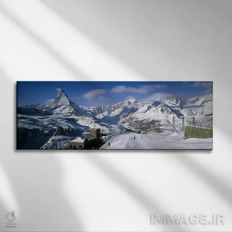 تابلو دکوراتیو Matterhorn, Switzerland,گروهی از افراد در حال اسکی نزدی… اثر پانورامیک ایمجز - نمای روبهرو روی دیوار