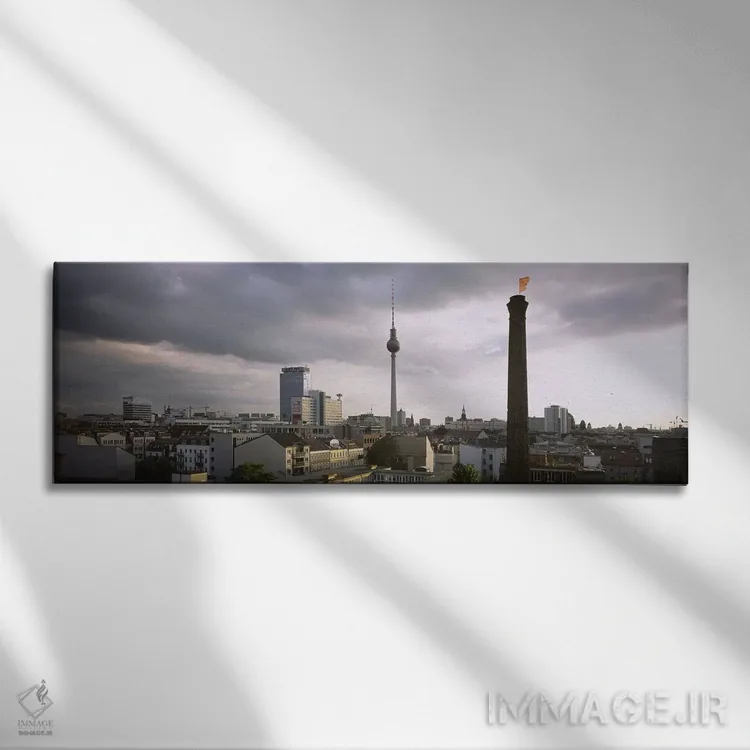 تابلو دکوراتیو Mitte, Berlin, Germany,نمای زاویه بالا از برج تلویزیون… اثر پانورامیک ایمجز - نمای روبهرو روی دیوار