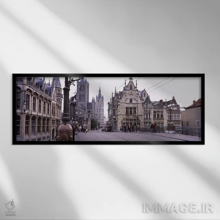 تابلو دکوراتیو St. Nicolas Church, Ghent, Belgium,گردشگران در حال قدم… اثر پانورامیک ایمجز - نمای قابدار مشکی