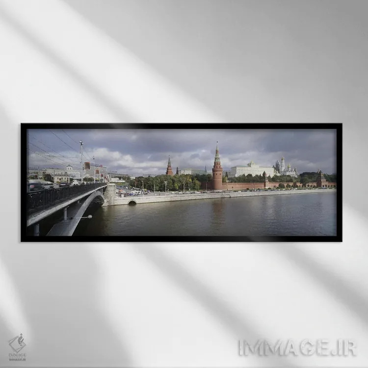 تابلو دکوراتیو Bolshoy Kamenny Bridge, Grand Kremlin Palace, Moskva Ri… اثر پانورامیک ایمجز - نمای قابدار مشکی
