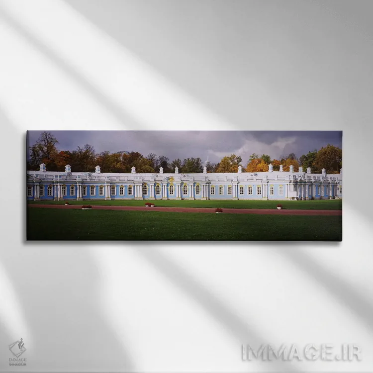 تابلو دکوراتیو Pushkin, St. Petersburg, Russia,چمنزار مقابل کاخ کاترین… اثر پانورامیک ایمجز - نمای روبهرو روی دیوار