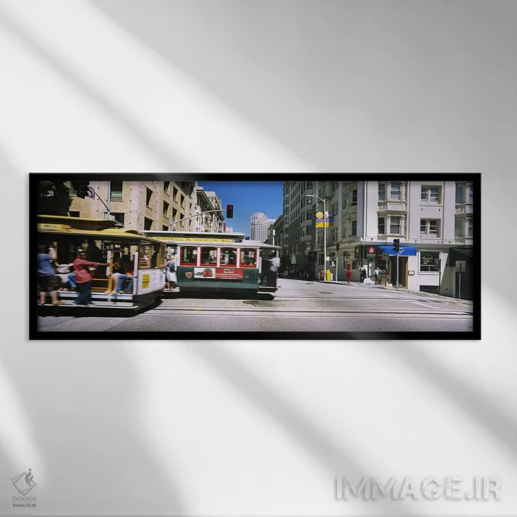 تابلو دکوراتیو Downtown, San Francisco, California, USA,دو واگن کابلی… اثر پانورامیک ایمجز - نمای قابدار مشکی