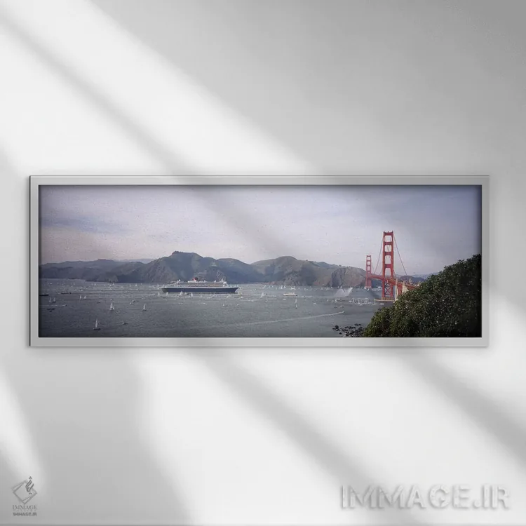 تابلو دکوراتیو RMS Queen Mary 2, Golden Gate Bridge, San Francisco, Ca… اثر پانورامیک ایمجز - نمای قابدار سفید