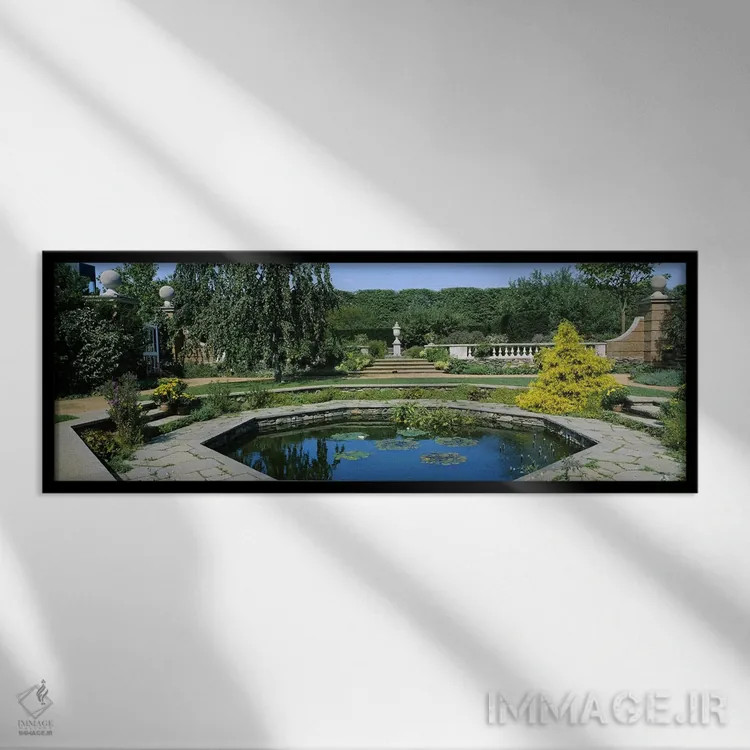 تابلو دکوراتیو English Walled Garden, Chicago Botanic Garden, Glencoe… اثر پانورامیک ایمجز - نمای قابدار مشکی