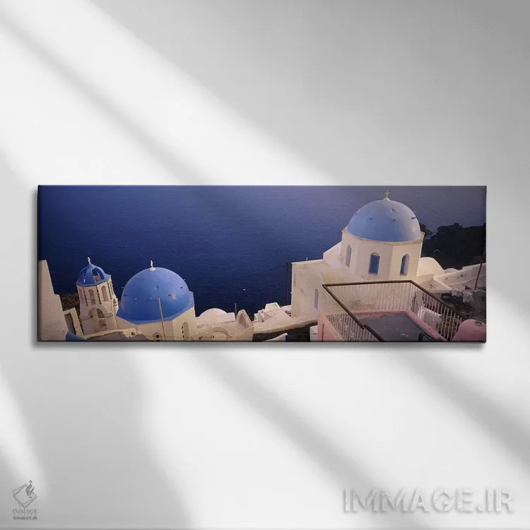 تابلو دکوراتیو Oia, Santorini, Greece,نمای بالا از کلیسای گنبد آبی در… اثر پانورامیک ایمجز - نمای روبهرو روی دیوار