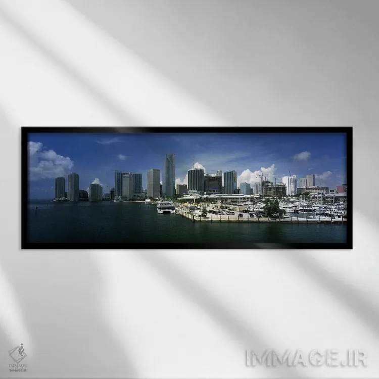 تابلو دکوراتیو Ocean Drive, South Beach, Miami Beach, Florida, USA,آسم… اثر پانورامیک ایمجز - نمای قابدار مشکی