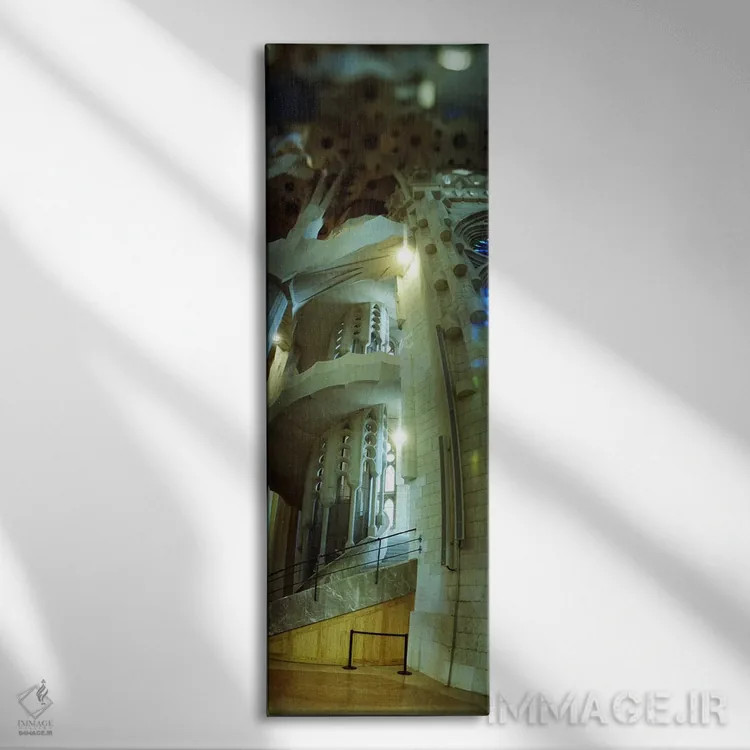 تابلو دکوراتیو Sagrada Familia, Barcelona, Catalonia, Spain,داخلی کلیس… اثر پانورامیک ایمجز - نمای روبهرو روی دیوار