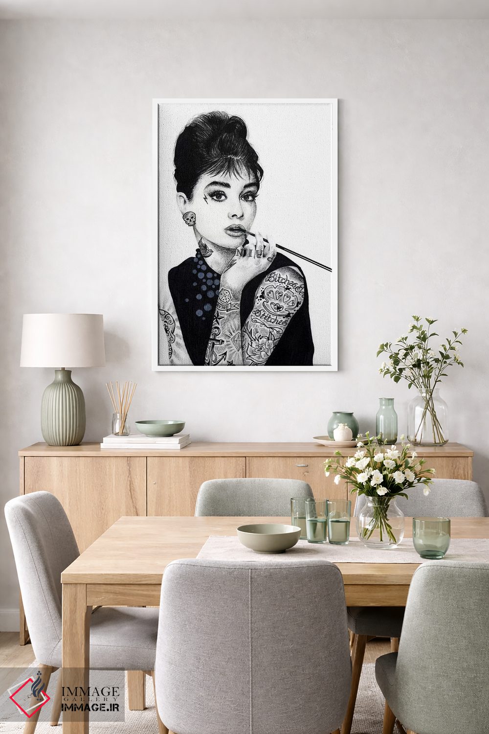 تابلو دکوراتیو آدری هپبورن اثر اینکد آیکونز - D4W