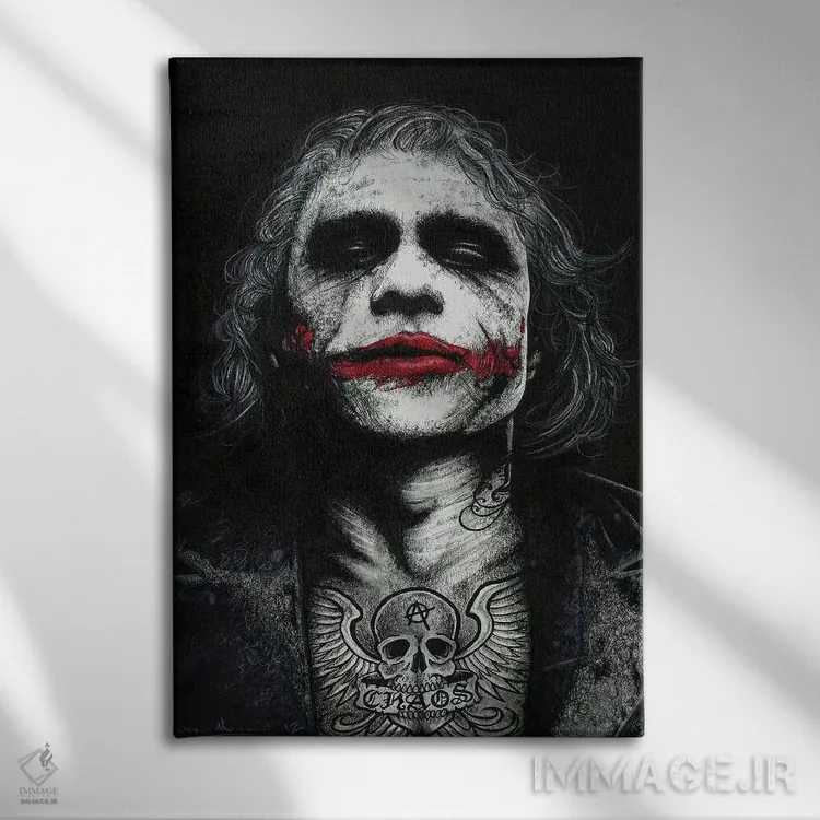 تابلو دکوراتیو جوکر اثر اینکد آیکونز - نمای روبهرو روی دیوار