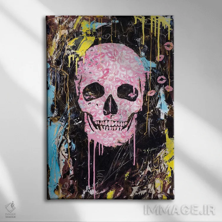 تابلو دکوراتیو بوسه جمجمه اثر اینس کاپلون - نمای روبهرو روی دیوار