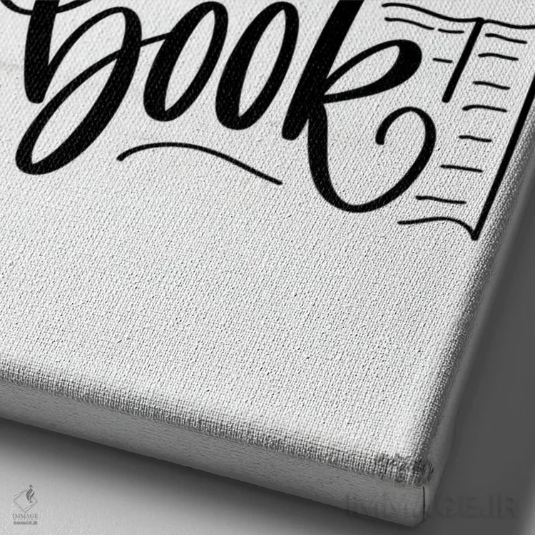 تابلو دکوراتیو یک پتو و یک کتاب اثر ایمپرفکت داست - نمای نزدیک بافت بوم
