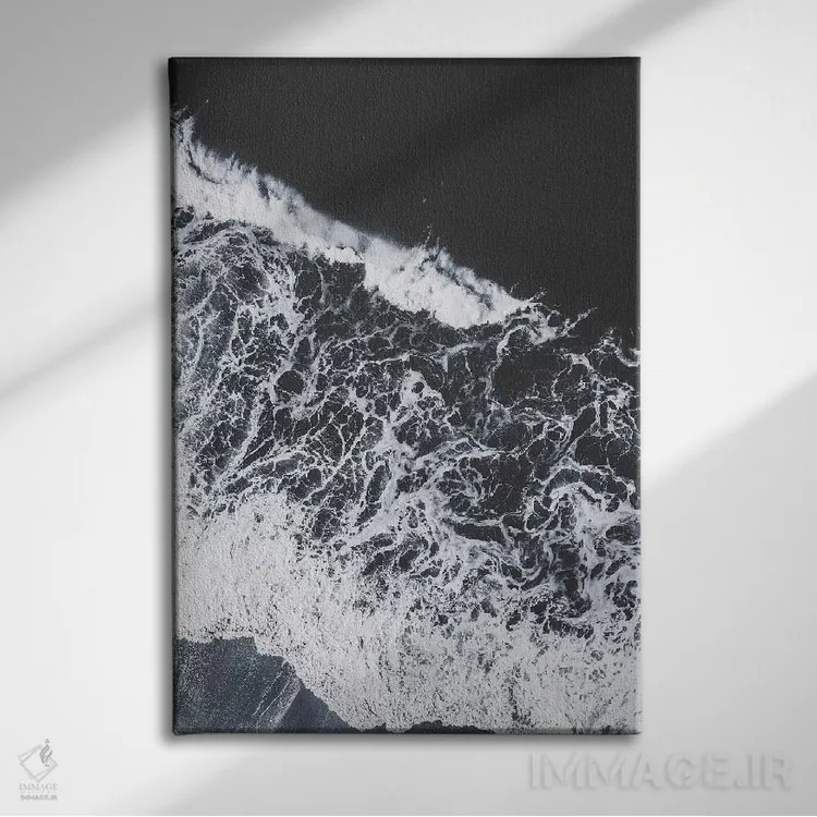 تابلو دکوراتیو توری دریایی اثر اینگرید بدوز - نمای روبهرو روی دیوار