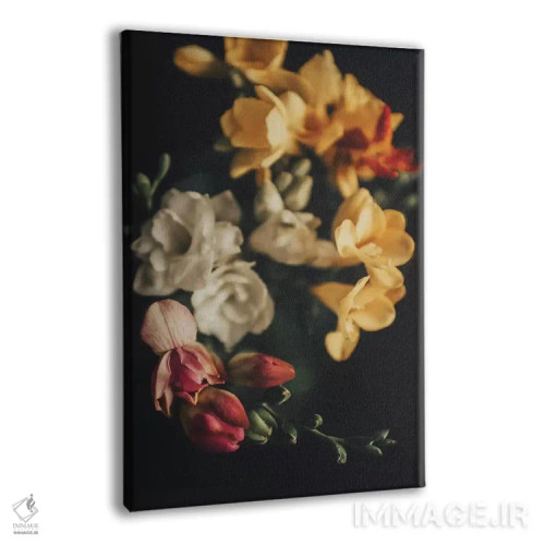 تابلو دکوراتیو دسته گل بهاری اثر اینگرید بدوز - نمای پرسپکتیو محصول