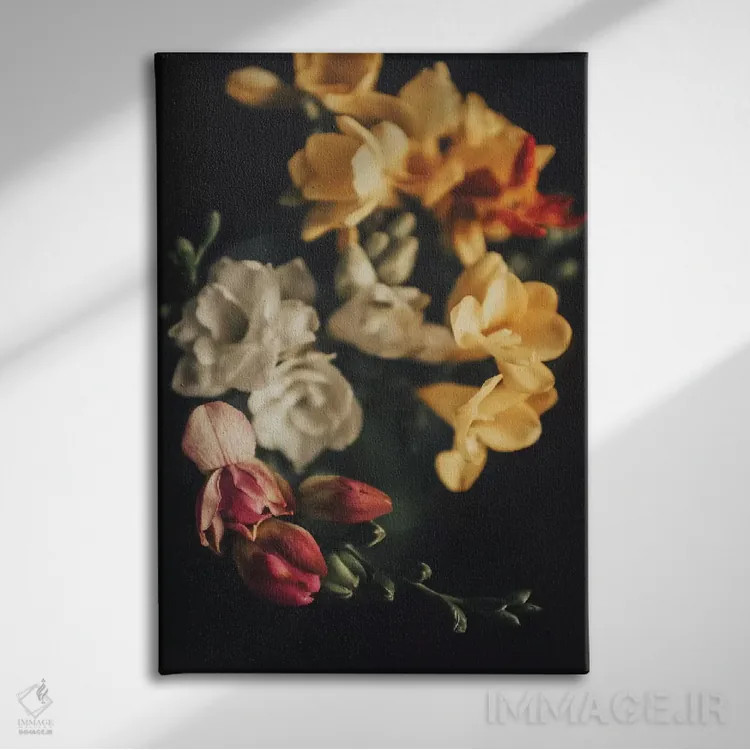 تابلو دکوراتیو دسته گل بهاری اثر اینگرید بدوز - نمای روبهرو روی دیوار