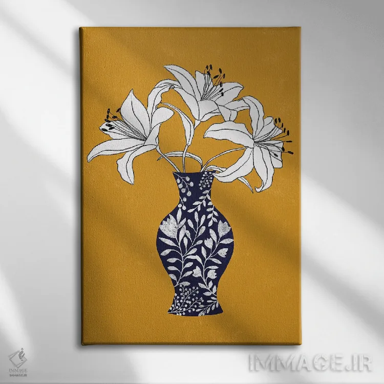 تابلو مینیمال سوسن روی زمینه زرد اثر یوانا هوروات - نمای روبهرو روی دیوار