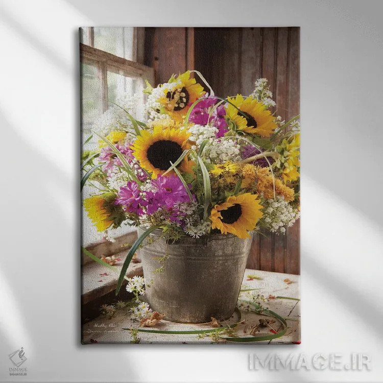 تابلو دکوراتیو گل های وحشی در سطل اثر اروین هوور - نمای روبهرو روی دیوار
