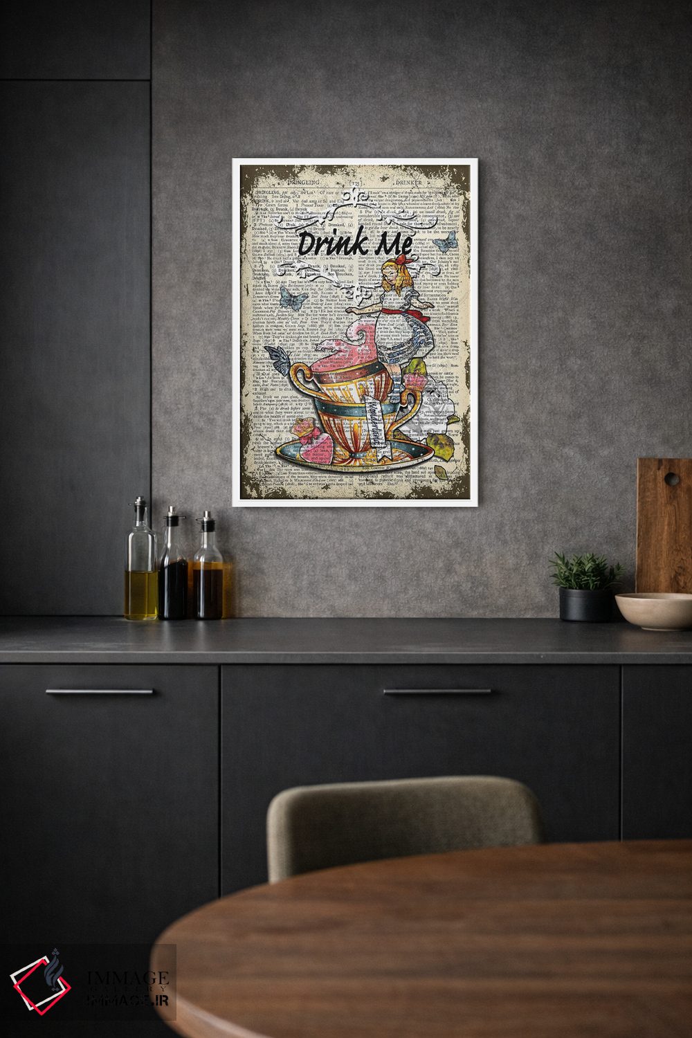 تابلو دکوراتیو آلیس در سرزمین عجایب "مرا بنوش" ۲ اثر این د فریم شاپ - D1W