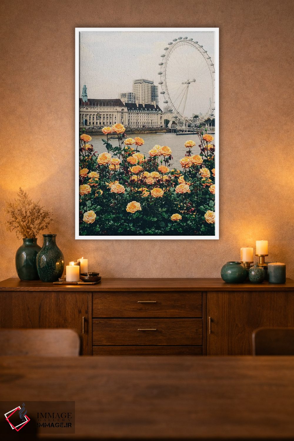 تابلو دکوراتیو گل رز هلوئی با پس زمینه لندن اثر ایوجنیا بیدیوک - D1W