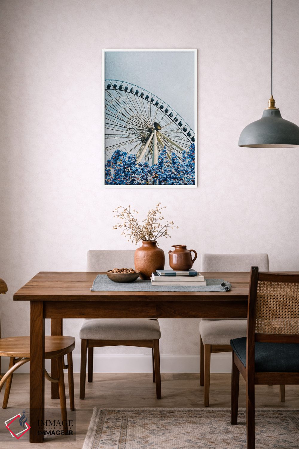 تابلو دکوراتیو اسطوخودوس شکوفه دار با پس زمینه چرخ و فلک اثر ایوجنیا بیدیوک - D6W