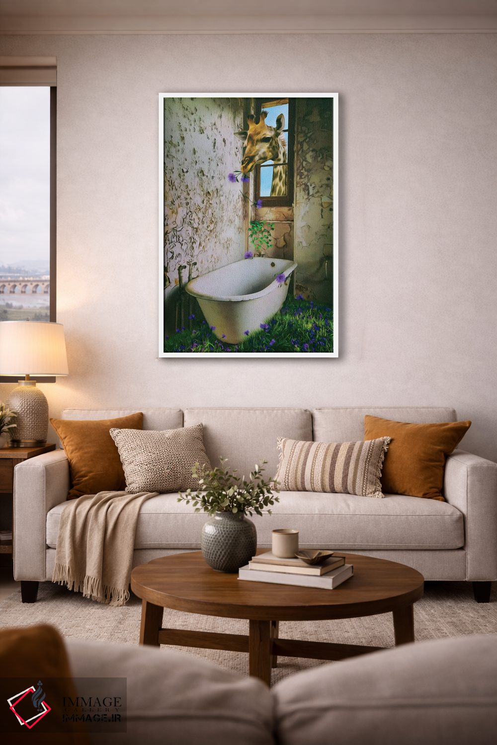 تابلو دکوراتیو زرافه ای که در خانه متروکه گل می خورد اثر ایوجنیا بیدیوک - D4W