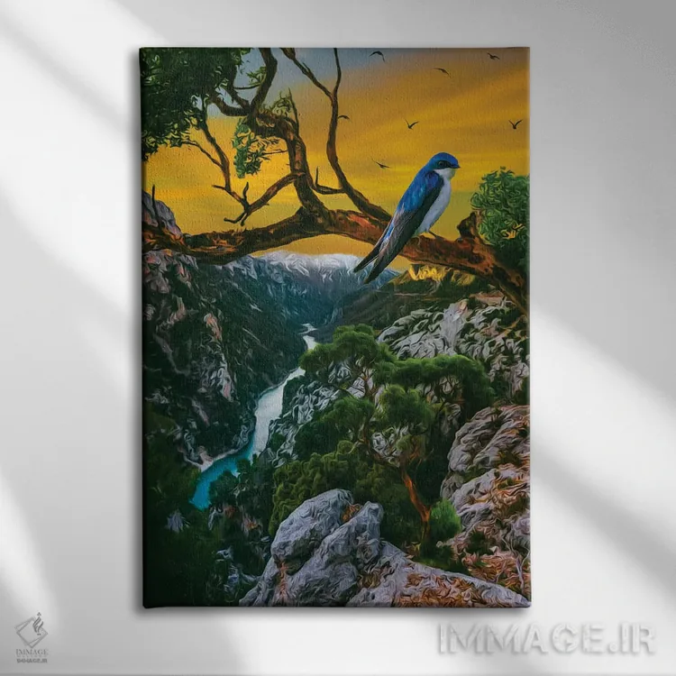 تابلو دکوراتیو یک پرستو روی شاخه در چشم انداز کوهستانی اثر ایوجنیا بیدیوک - نمای روبهرو روی دیوار
