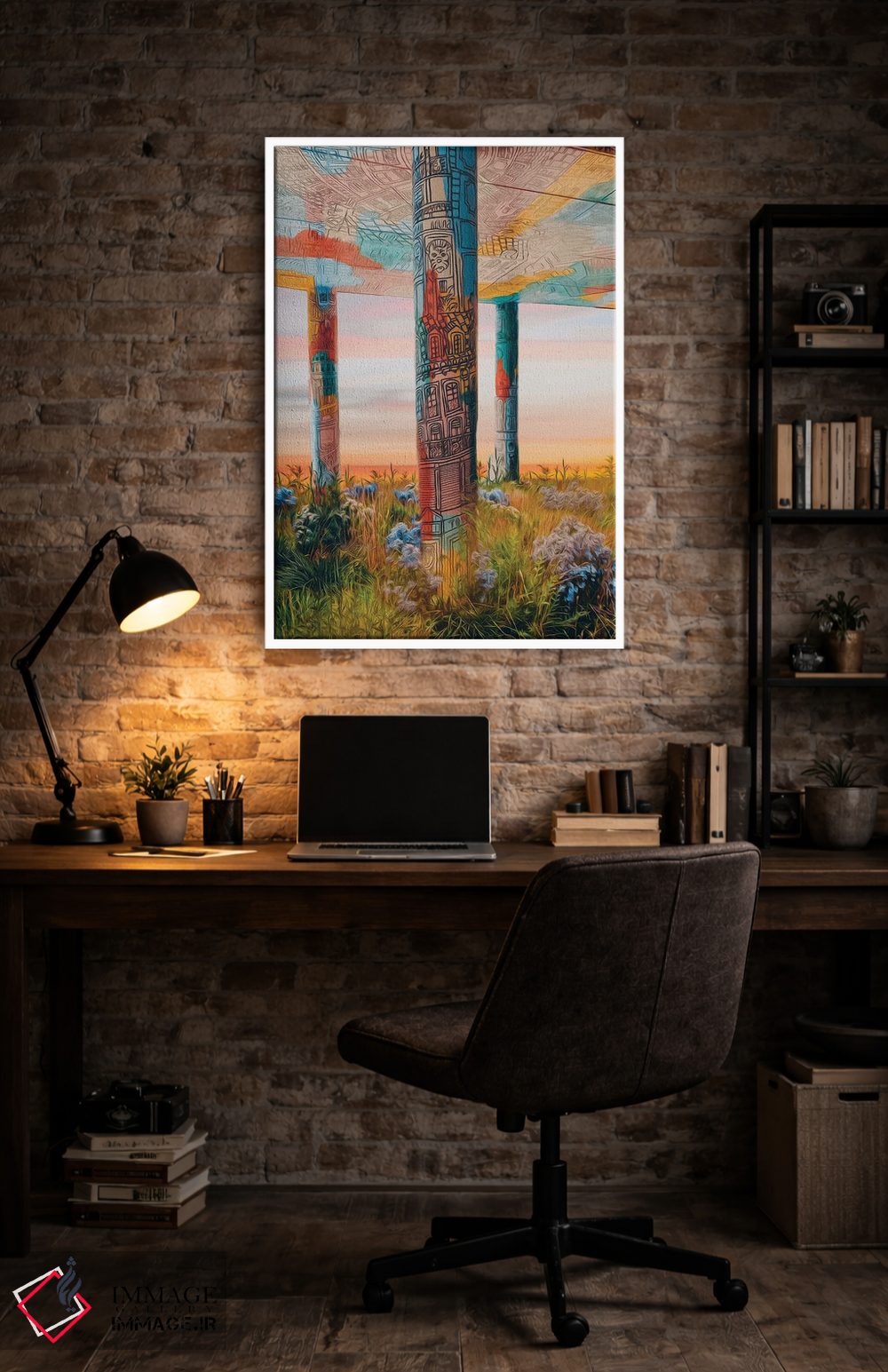 تابلو دکوراتیو ساختمان گرافیتی شده با ستون هایی پوشیده از علف ها و گل ه… اثر ایوجنیا بیدیوک - D4W