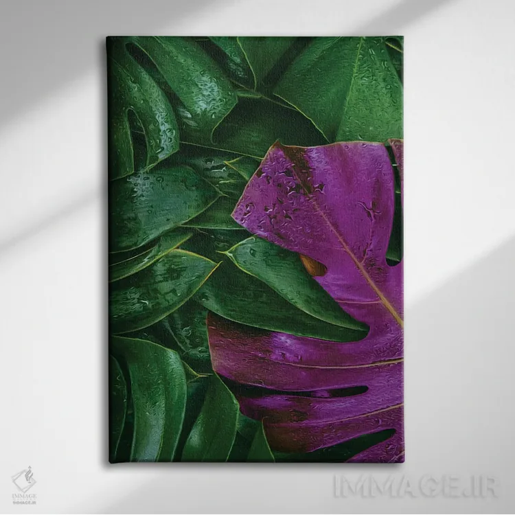 تابلو دکوراتیو هیولای بنفش و سبز اثر ایوجنیا بیدیوک - نمای روبهرو روی دیوار