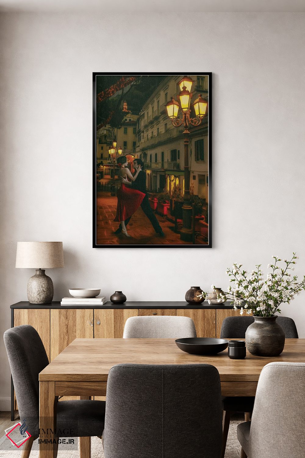 تابلو دکوراتیو زوجی در حال رقص تانگو در خیابانی با فانوس ها اثر ایوجنیا بیدیوک - D4B
