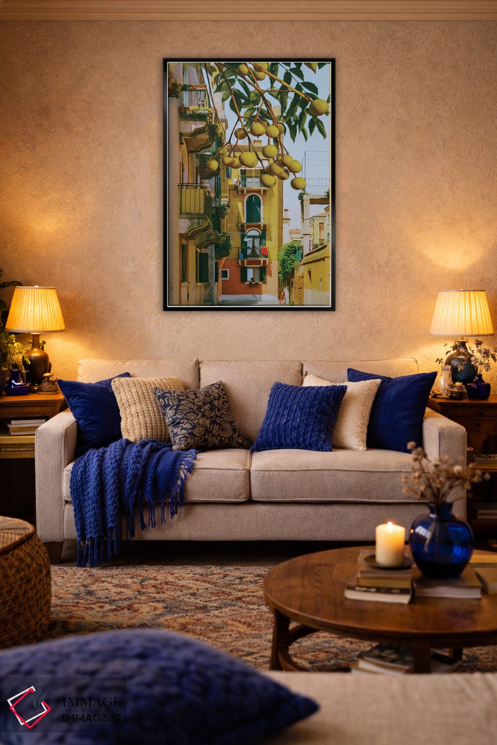 تابلو دکوراتیو شاخه های مارولا با میوه ها در پس زمینه شهر قدیمی اثر ایوجنیا بیدیوک - D4B