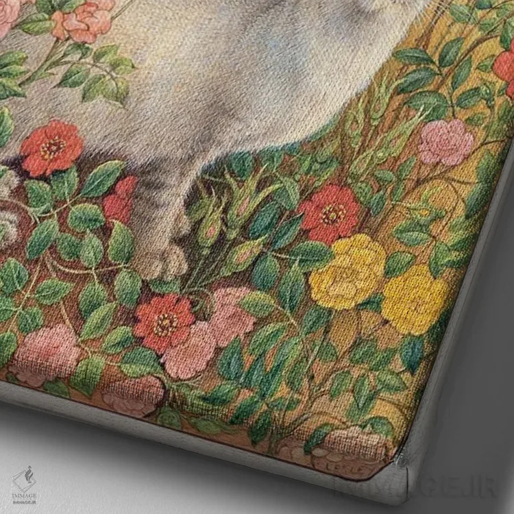 تابلو دکوراتیو آمیولت و را-را در میان گل رز اثر آیوری کتس - نمای نزدیک بافت بوم