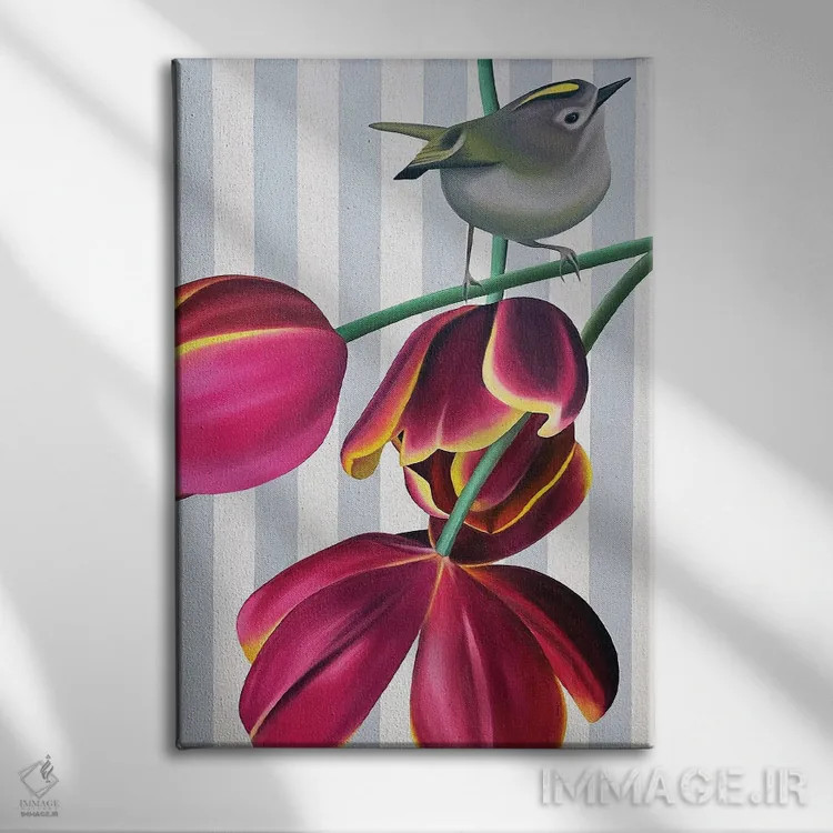 تابلو دکوراتیو پرنده کله طلایی و اژدهای پرنده اثر ایلدزه اوس - نمای روبهرو روی دیوار