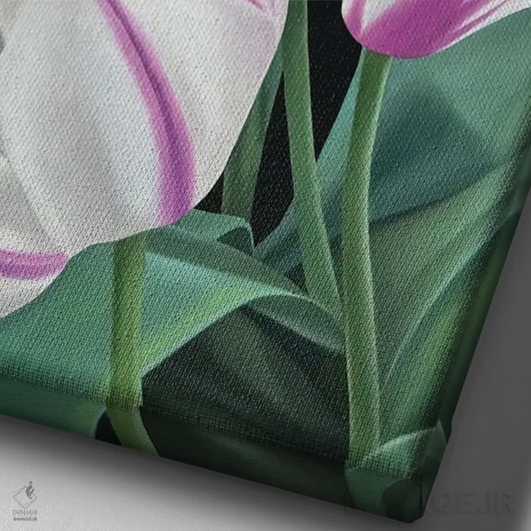 تابلو دکوراتیو پرچم شعله ور اثر ایلدزه اوس - نمای نزدیک بافت بوم