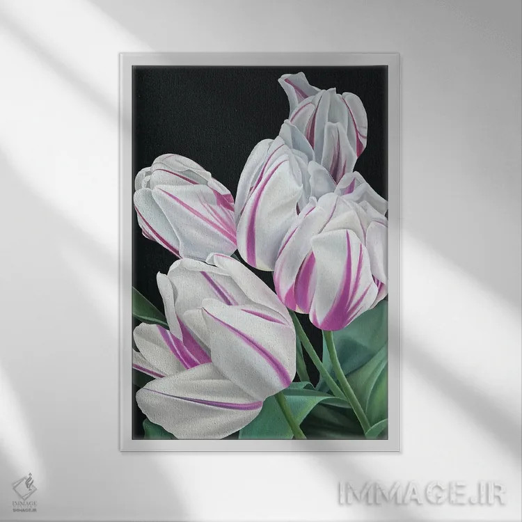 تابلو دکوراتیو پرچم شعله ور اثر ایلدزه اوس - نمای قابدار سفید