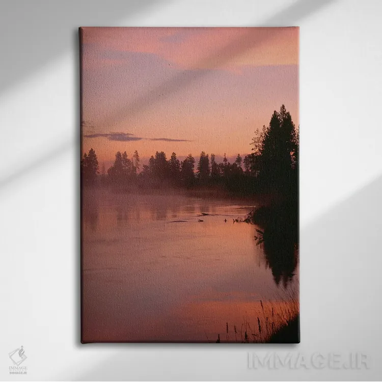 تابلو دکوراتیو Oregon, Deschutes National Forest. Fog hovers above the Desch… اثر جان بارگر - نمای روبهرو روی دیوار