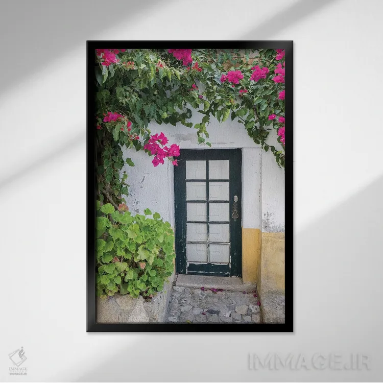 تابلو دکوراتیو Obidos, Portugal,ورودی احاطه شده با شاخه های گل کاغذی، اوبیدو… اثر جولی اگرز - نمای قابدار مشکی