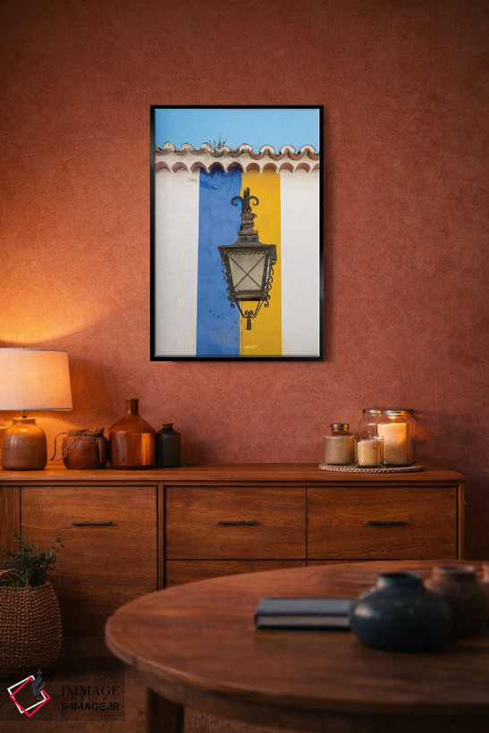 تابلو دکوراتیو Obidos, Portugal,فانوس فلزی آویزان از دیوار رنگی راه راه، اوب… اثر جولی اگرز - D3B
