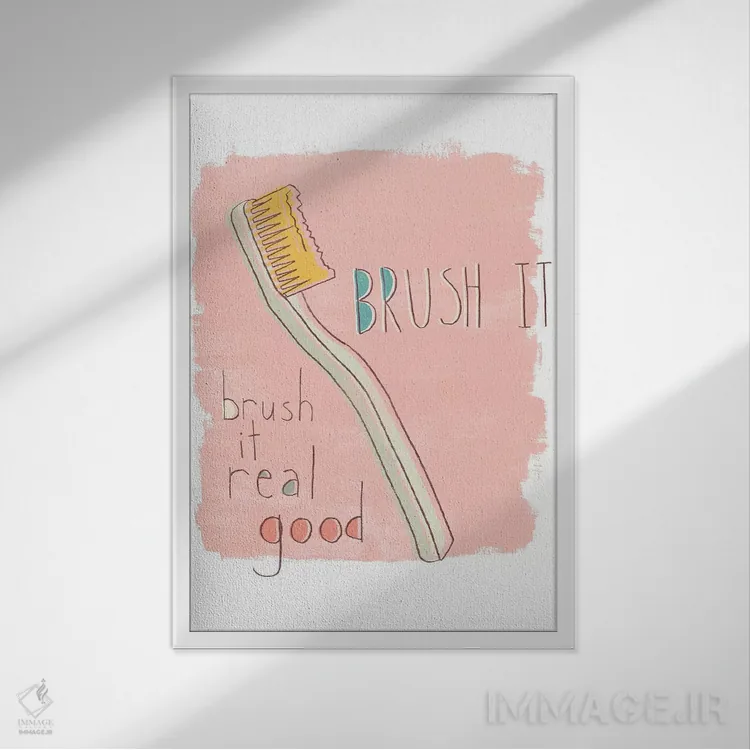 تابلو دکوراتیو بازی گفتاری توالتی سه اثر جون اریکا وس - نمای قابدار سفید