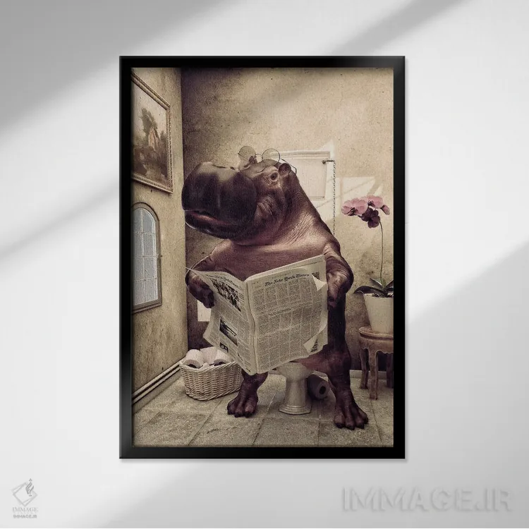 تابلو دکوراتیو اسب آبی روی توالت، طرح بامزه حمام، هنر حیوانات سافاری اثر جوفری فیلیپ - نمای قابدار مشکی