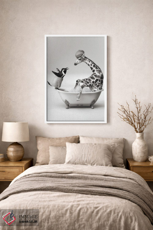 تابلو دکوراتیو پنگوئن و زرافه در حمام اثر جوفری فیلیپ - D1W