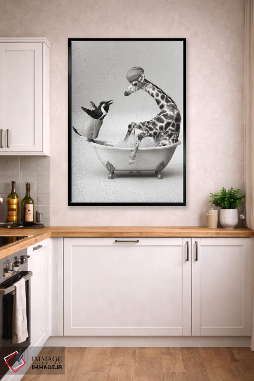 تابلو دکوراتیو پنگوئن و زرافه در حمام اثر جوفری فیلیپ - D2B