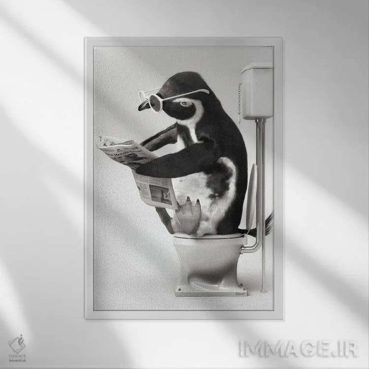 تابلو دکوراتیو پنگوئن در توالت سیاه و سفید اثر جوفری فیلیپ - نمای قابدار سفید