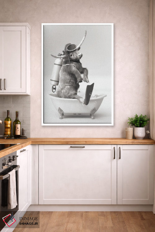 تابلو دکوراتیو گاو کوهستانی در حمام در حال غواصی زیر آب اثر جوفری فیلیپ - D4W