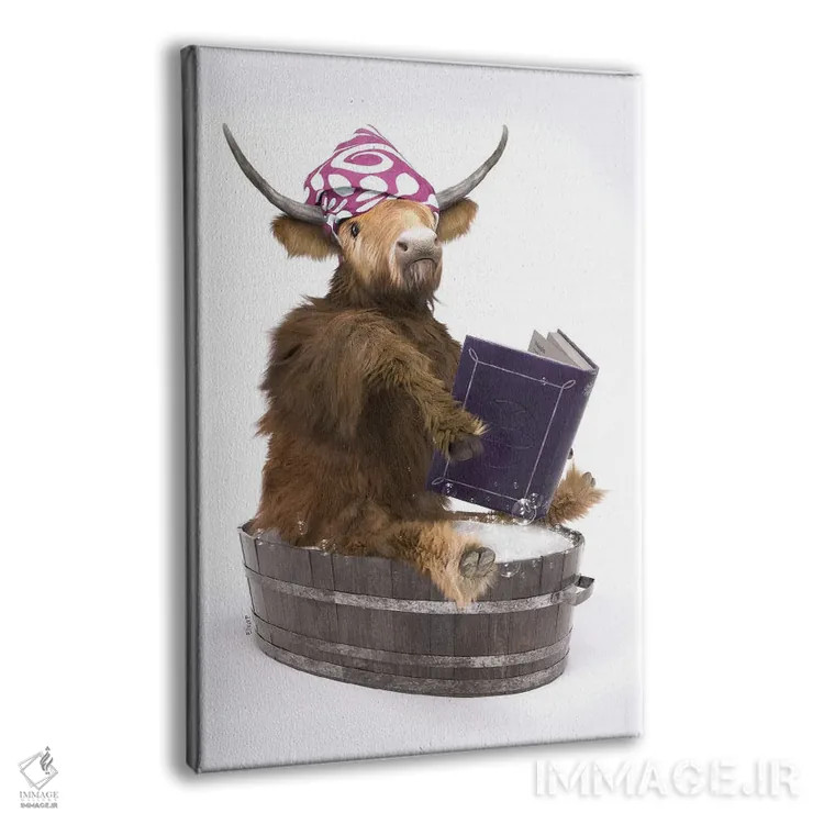 تابلو دکوراتیو گاو کوهستانی در حمام اثر جوفری فیلیپ - نمای پرسپکتیو محصول