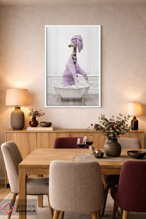 تابلو دکوراتیو زرافه در حمام با حوله حمامی اثر جوفری فیلیپ - D5W