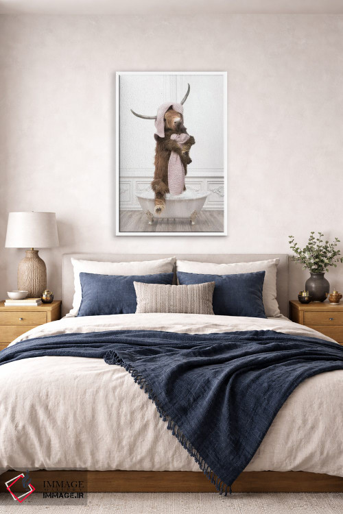 تابلو دکوراتیو گاو کوهستانی در حمام با حوله حمامی اثر جوفری فیلیپ - D6W