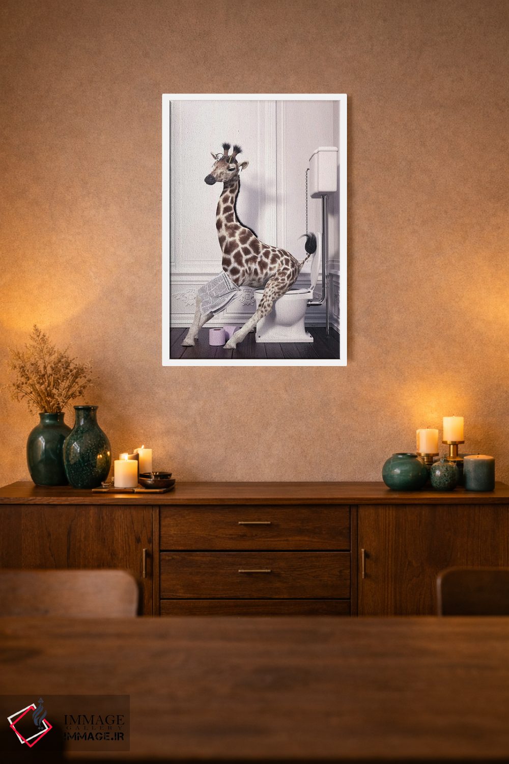 تابلو دکوراتیو زرافه در توالت در حال خواندن روزنامه اثر جوفری فیلیپ - D1W